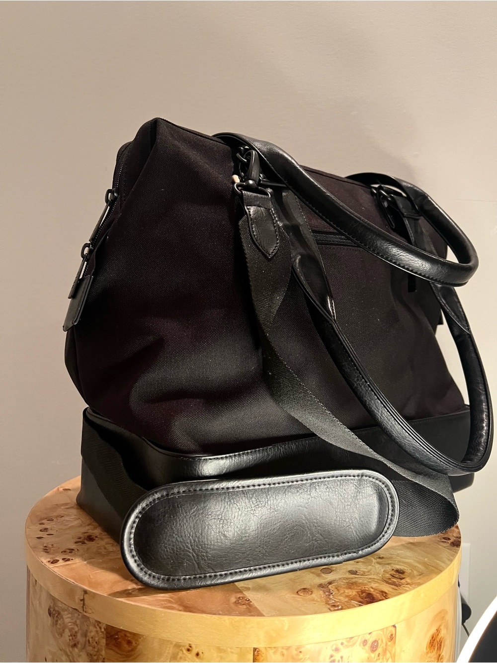 BÉIS The Weekender Black Travel Bag